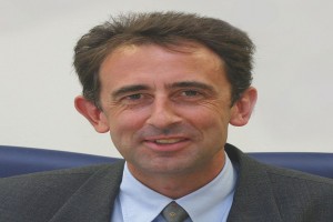 Portrait of author Rainer Olbrich